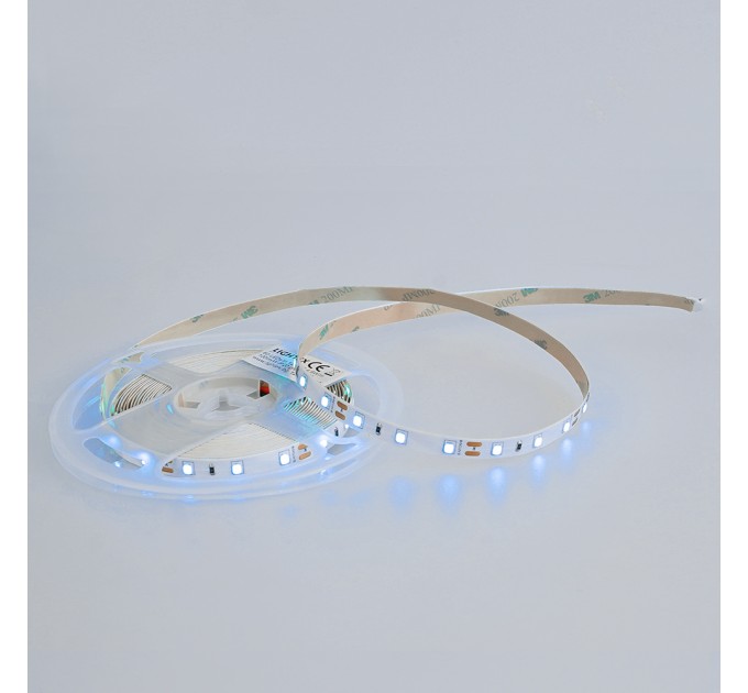 LED лента 2835 60бр/м 12V DC 4.8W/m 106lm/W синя IP20 8мм Lightex /опаковка 5м/