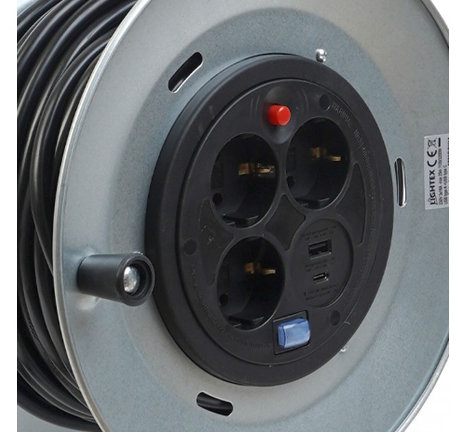 Макара VULCAN 25м 3х1.5мм с термична защита 230V 3x16A+USB type A +USB type C max.3200W+18W+20W Lightex